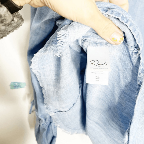 Rails Zimi Linen blend chambray top vintage blue bell sleeve womens small s - Picture 5 of 7